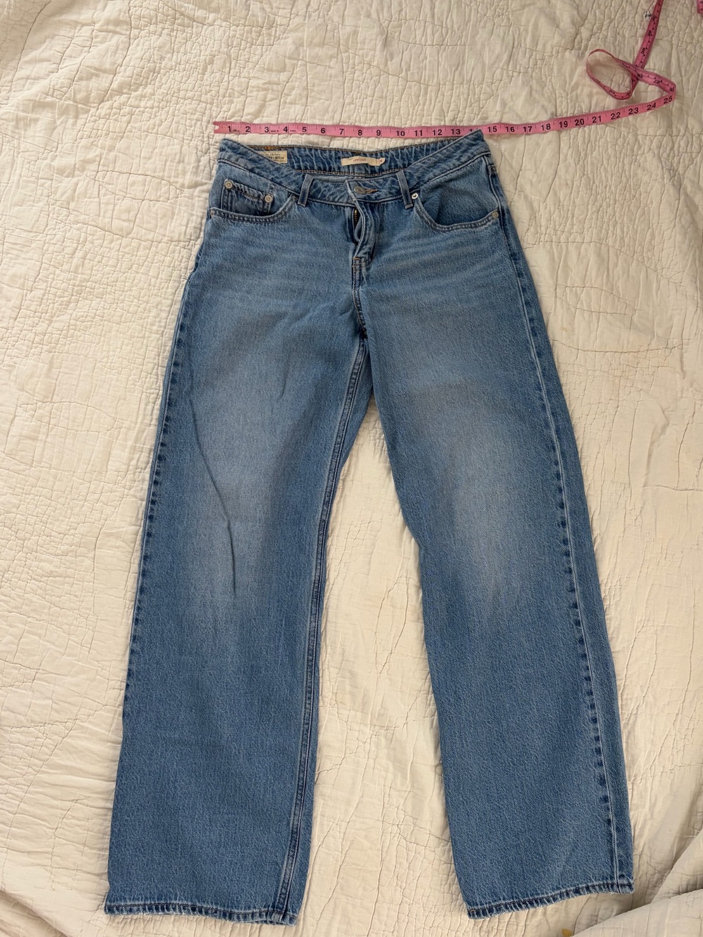 women’s levi’s jeans